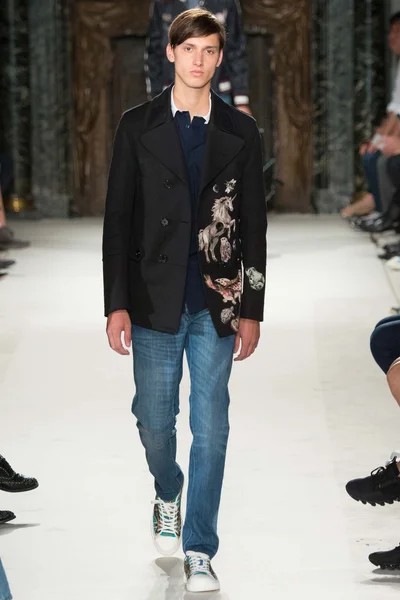 Look 55